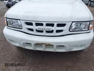 2000 Isuzu Rodeo z VIN 4S2DM58W6Y4312571, wystawiony jako IAAI lot #42253955 z przebiegiem 84 517 mil mil oraz . Historia ofert i sprzedaży dostępna na DreamBid. Obrazek 6.