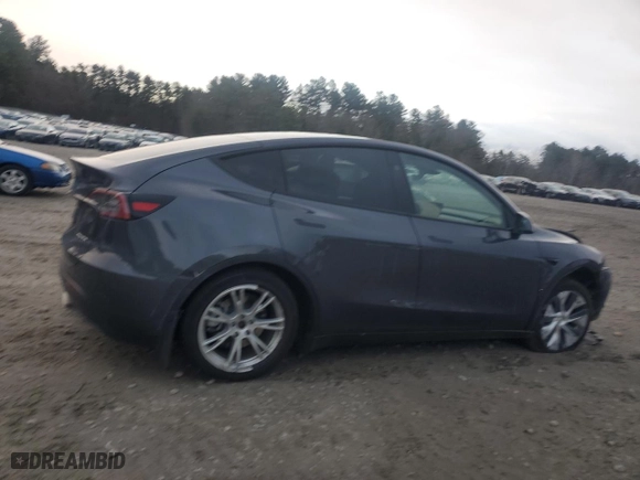 2023 Tesla Model Y Long Range with VIN 7SAYGAEE5PF928930, listed as a Copart auction lot 81572254 with 28,624 mi miles and Salvage Title. Bid and sale history available at carsss.com. Image 3.