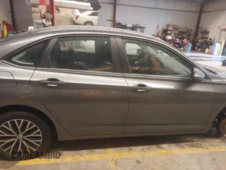 2021 Volkswagen Jetta S with VIN 3VWC57BU6MM087586, listed as a IAAI auction lot 42181804 with 61,931 mi miles and . Bid and sale history available at DreamBid. Image 14.
