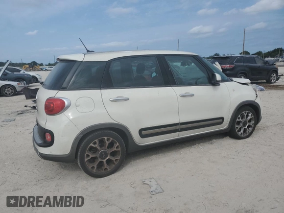 2014 FIAT 500L Trekking with VIN ZFBCFADH5EZ007095, listed as a Copart auction lot 76233424 with 176,759 mi miles and Clean Title. Bid and sale history available at DreamBid. Image 3.