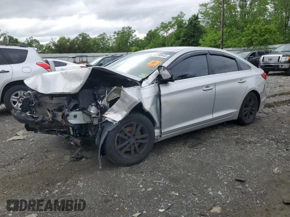 2015 Hyundai Sonata SE z VIN 5NPE24AF3FH142414, wystawiony jako Copart lot #57108445 z przebiegiem 280 483 mil mil oraz Szkoda całkowita • Salvage title. Historia ofert i sprzedaży dostępna na DreamBid. Obrazek 1.