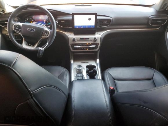 2022 Ford Explorer XLT z VIN 1FMSK8DH3NGA53321, wystawiony jako Copart lot #59983905 z przebiegiem 59 012 mil mil oraz Szkoda całkowita • Salvage title. Historia ofert i sprzedaży dostępna na DreamBid. Obrazek 8.