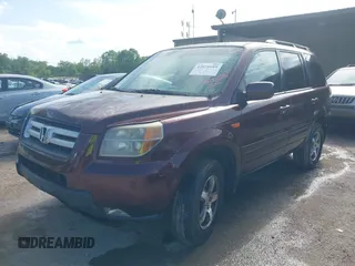 2008 Honda Pilot EX-L with VIN 5FNYF18578B015972, listed as a IAAI auction lot 42076989 with 236,787 mi miles and . Bid and sale history available at DreamBid. Image 2.
