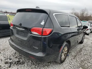2017 Chrysler Pacifica Touring with VIN 2C4RC1DG0HR634812, listed as a Copart auction lot 85925434 with 194,385 mi miles and Salvage Title. Bid and sale history available at DreamBid. Image 3.