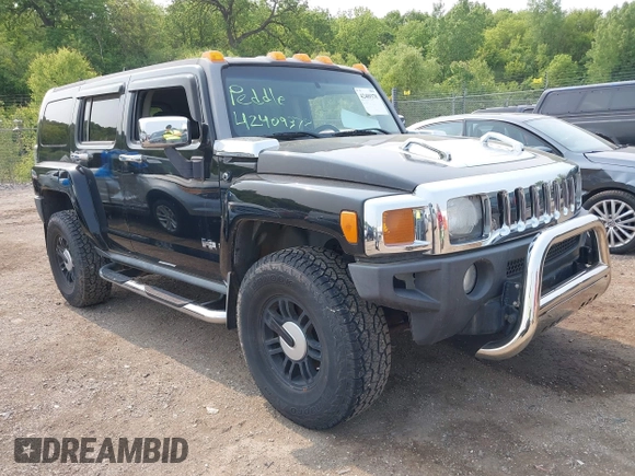 2006 Hummer H3 z VIN 5GTDN136X68192605, wystawiony jako IAAI lot #42409378 z przebiegiem 173 210 mil mil oraz . Historia ofert i sprzedaży dostępna na DreamBid. Obrazek 1.