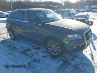2010 Audi Q5 Premium with VIN WA1CKAFP6AA101860, listed as a IAAI auction lot 41270082 with 283,741 mi miles. Bid and sale history available at carsss.com. Image 1.