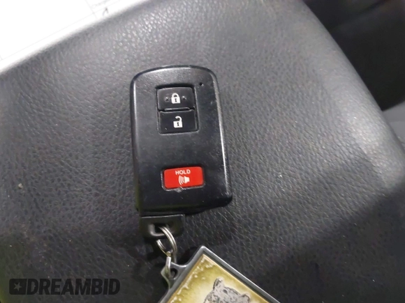 2017 Toyota Tacoma SR5 z VIN 5TFCZ5AN6HX111116, wystawiony jako IAAI lot #42054764 z przebiegiem 103 107 mil mil oraz . Historia ofert i sprzedaży dostępna na DreamBid. Obrazek 11.