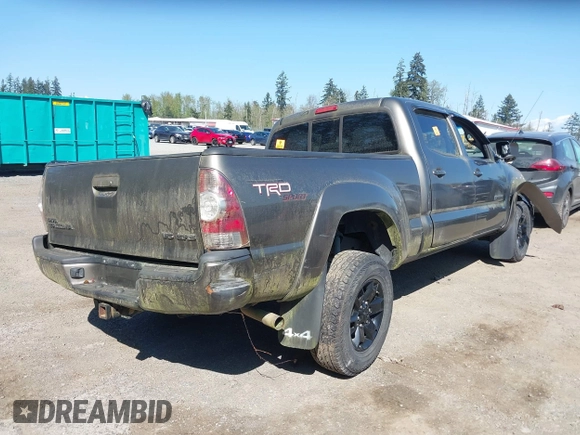 2010 Toyota Tacoma with VIN 3TMMU4FN4AM022548, listed as a IAAI auction lot 42028332 with 112,895 mi miles and . Bid and sale history available at carsss.com. Image 4.