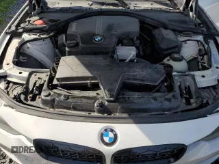 2015 BMW 3 Series 320i xDrive z VIN WBA3C3G53FNT52814, wystawiony jako Copart lot #56390105 z przebiegiem 147 364 mil mil oraz Szkoda całkowita • Salvage title. Historia ofert i sprzedaży dostępna na DreamBid. Obrazek 11.