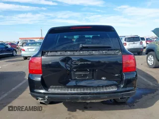 2006 Porsche Cayenne with VIN WP1AA29P86LA21780, listed as a IAAI auction lot 41604936 with 102,622 mi miles. Bid and sale history available at carsss.com. Image 16.