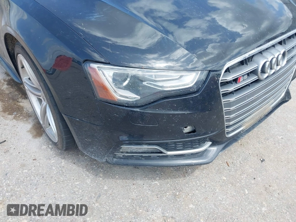 2013 Audi S5 Prestige z VIN WAUVGAFR8DA015727, wystawiony jako IAAI lot #42445090 z przebiegiem 136 237 mil mil oraz . Historia ofert i sprzedaży dostępna na DreamBid. Obrazek 6.