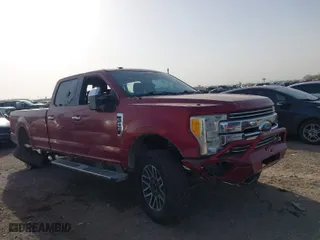 2017 Ford Super Duty F-250 SRW Lariat with VIN 1FT7W2B65HED25087, listed as a IAAI auction lot 41728449 with 122,396 mi miles. Bid and sale history available at carsss.com. Image 13.