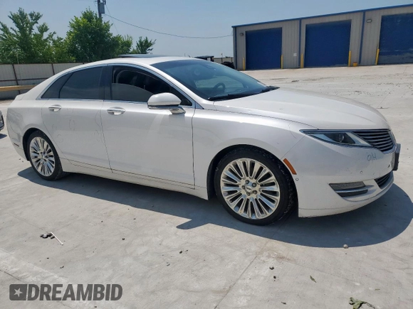 2016 Lincoln MKZ with VIN 3LN6L2GK3GR600599, listed as a Copart auction lot 60250585 with 90,192 mi miles and Salvage title. Bid and sale history available at DreamBid. Image 4.