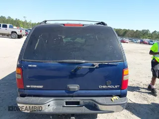 2003 Chevrolet Tahoe LT with VIN 1GNEC13Z13J280286, listed as a IAAI auction lot 42010980 with 1 mi miles. Bid and sale history available at carsss.com. Image 16.