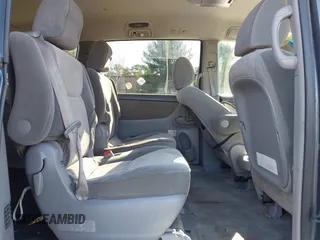 2010 Toyota Sienna CE with VIN 5TDKK4CC7AS323329, listed as a IAAI auction lot 42034932 with 525,766 mi miles. Bid and sale history available at carsss.com. Image 8.