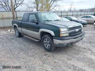 2004 Chevrolet Silverado 1500 Z71 with VIN 1GCEK19T74Z222586, listed as a IAAI auction lot 41666076 with 210,072 mi miles. Bid and sale history available at carsss.com. Image 1.