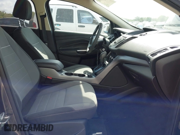2015 Ford Escape SE with VIN 1FMCU0G7XFUA89965, listed as a IAAI auction lot 42072553 with 129,877 mi miles. Bid and sale history available at carsss.com. Image 5.