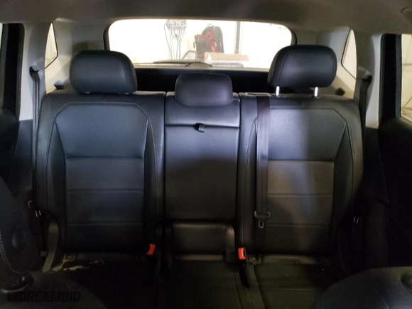 2020 Volkswagen Tiguan SE with VIN 3VV2B7AX2LM087281, listed as a Copart auction lot 41977395 with 106,122 mi miles and Salvage Title. Bid and sale history available at carsss.com. Image 10.