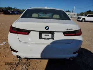 2019 BMW 3 Series 330i with VIN WBA5R1C59KAK09787, listed as a Copart auction lot 49501565 with 22,383 mi miles and Salvage Title. Bid and sale history available at carsss.com. Image 6.