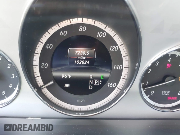 2013 Mercedes-Benz E 350 Luxury with VIN WDDHF5KB9DA728662, listed as a IAAI auction lot 42673110 with 102,824 mi miles and . Bid and sale history available at DreamBid. Image 7.