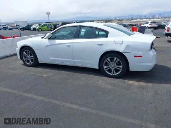 2014 Dodge Charger RT Plus with VIN 2C3CDXDT1EH320384, listed as a IAAI auction lot 41953887 with 79,126 mi miles. Bid and sale history available at carsss.com. Image 6.