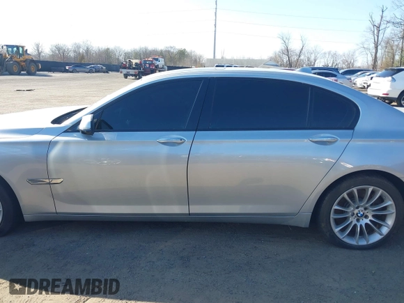 2013 BMW 7 Series 750Li xDrive with VIN WBAYF8C59DD140244, listed as a IAAI auction lot 41754655 with 97,470 mi miles. Bid and sale history available at carsss.com. Image 14.