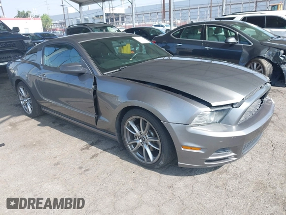 2013 Ford Mustang V6 с VIN 1ZVBP8AM2D5255551, выставлен на аукционе IAAI как лот 42587289 с пробегом 118 606 миль миль и . История ставок и продаж доступна на DreamBid. Изображение 1.