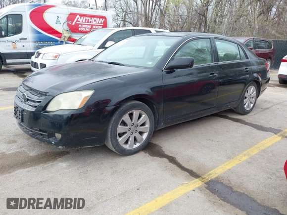 2006 Toyota Avalon XL with VIN 4T1BK36B66U096128, listed as a IAAI auction lot 41813449 with 213,705 mi miles. Bid and sale history available at carsss.com. Image 2.