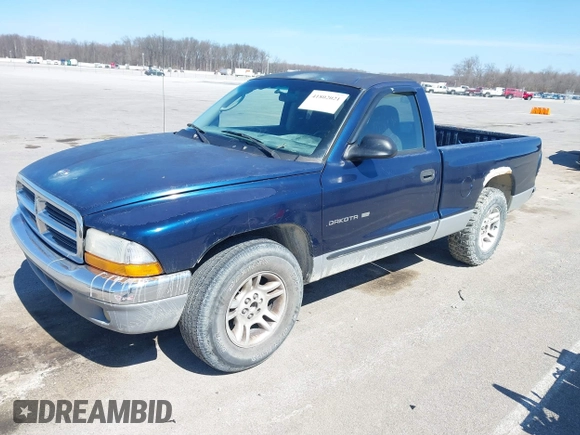 2001 Dodge Dakota with VIN 1B7FL26X41S182146, listed as a IAAI auction lot 41802021 with 202,073 mi miles. Bid and sale history available at carsss.com. Image 2.