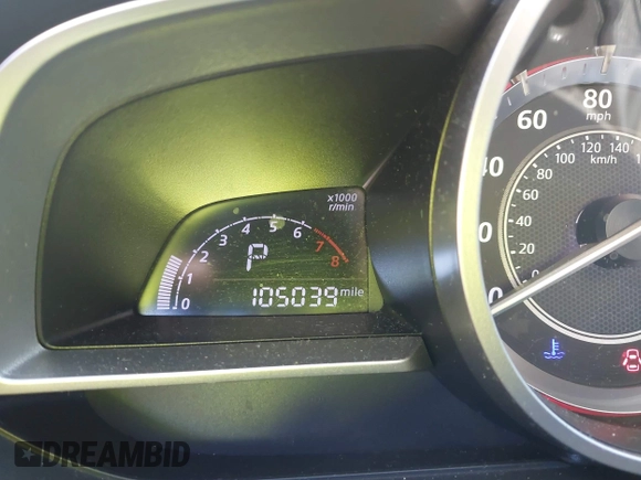 2014 Mazda 3 i Grand Touring z VIN JM1BM1M78E1159912, wystawiony jako IAAI lot #42079661 z przebiegiem 105 039 mil mil oraz . Historia ofert i sprzedaży dostępna na DreamBid. Obrazek 7.