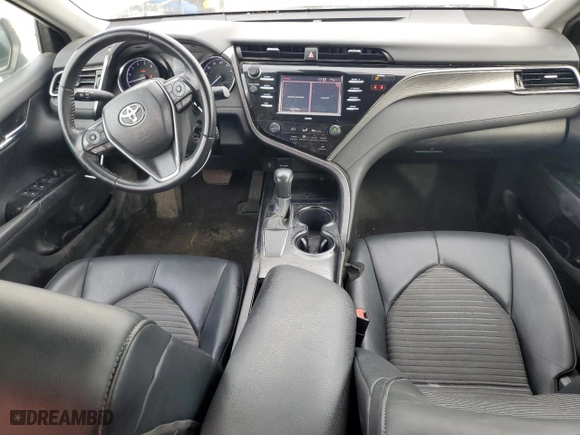2020 Toyota Camry SE with VIN 4T1G11AK3LU942831, listed as a Copart auction lot 45449445 with 74,218 mi miles and Salvage Title. Bid and sale history available at carsss.com. Image 8.