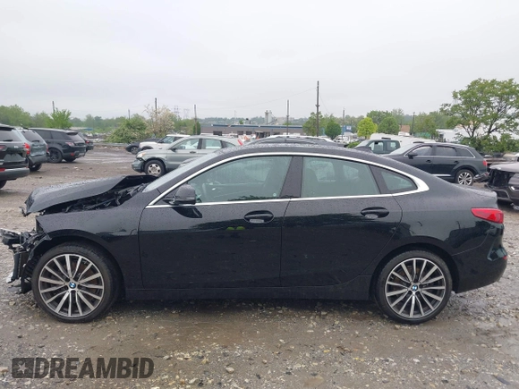 2021 BMW 2 Series 228i xDrive z VIN WBA73AK08M7H41082, wystawiony jako IAAI lot #42203395 z przebiegiem 45 240 mil mil oraz . Historia ofert i sprzedaży dostępna na DreamBid. Obrazek 13.