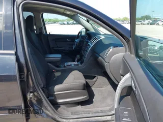 2012 GMC Acadia SL with VIN 1GKKRNED9CJ404649, listed as a IAAI auction lot 39854470 with 125,000 mi miles and . Bid and sale history available at DreamBid. Image 5.