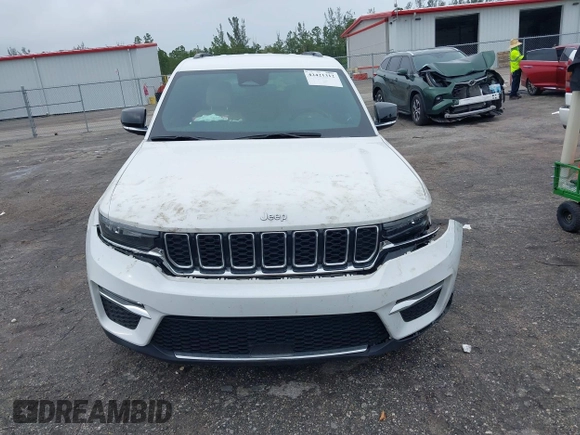 2023 Jeep Grand Cherokee Limited with VIN 1C4RJGBGXPC544537, listed as a IAAI auction lot 42421312 with 61,321 mi miles and . Bid and sale history available at DreamBid. Image 12.
