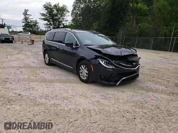 2020 Chrysler Pacifica Touring L with VIN 2C4RC1BG0LR182341, listed as a Copart auction lot 58519235 with 80,212 mi miles and Salvage title. Bid and sale history available at DreamBid. Image 15.