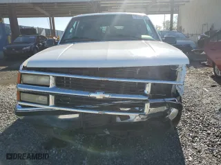 1998 Chevrolet Tahoe with VIN 1GNEC13R3WJ321117, listed as a Copart auction lot 49324525 with 1,548,503 mi miles and Salvage Title. Bid and sale history available at carsss.com. Image 5.