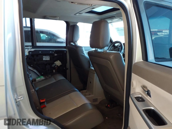 2008 Jeep Liberty Limited with VIN 1J8GP58K98W211079, listed as a IAAI auction lot 41849328 with 195,254 mi miles. Bid and sale history available at carsss.com. Image 8.
