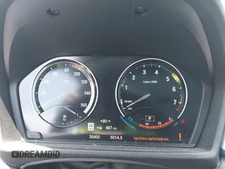 2021 BMW X1 xDrive28i with VIN WBXJG9C04M5T61811, listed as a IAAI auction lot 42509852 with 30,400 mi miles and . Bid and sale history available at DreamBid. Image 7.