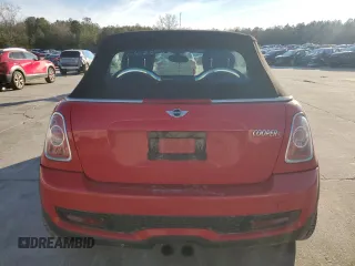 2013 MINI Convertible S with VIN WMWZP3C50DT550554, listed as a Copart auction lot 88415495 with 95,295 mi miles and Salvage title. Bid and sale history available at DreamBid. Image 6.