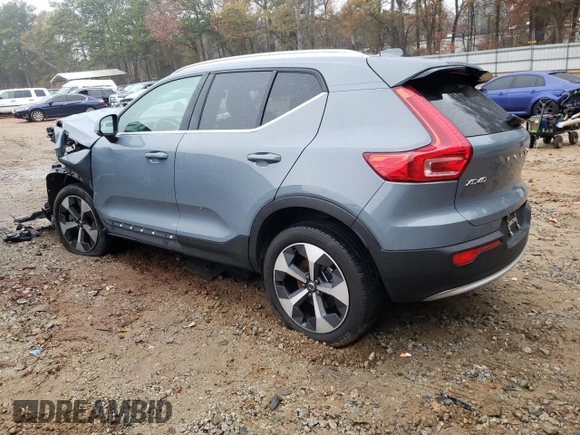 2023 Volvo XC40 Plus Bright Theme with VIN YV4L12UN4P2078384, listed as a Copart auction lot 84097054 with 13,602 mi miles and Salvage Title. Bid and sale history available at DreamBid. Image 2.