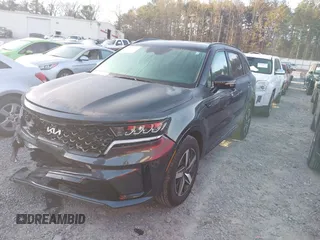 2022 Kia Sorento S with VIN 5XYRL4LC7NG151222, listed as a IAAI auction lot 41804977 with 17,052 mi miles. Bid and sale history available at carsss.com. Image 2.