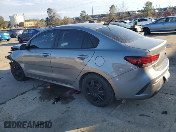 2022 Kia Rio S with VIN 3KPA24AD1NE477932, listed as a Copart auction lot 41957725 with 31,373 mi miles and Salvage Title. Bid and sale history available at carsss.com. Image 2.