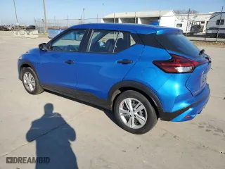 2022 Nissan Kicks S with VIN 3N1CP5BV2NL524021, listed as a Copart auction lot 42462335 with 51,249 mi miles and Salvage Title. Bid and sale history available at carsss.com. Image 2.
