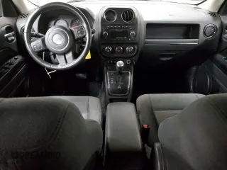 2012 Jeep Patriot with VIN 1C4NJPAB5CD558435, listed as a Copart auction lot 69703064 with 218,420 mi miles and Clean title. Bid and sale history available at DreamBid. Image 8.