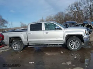 2017 GMC Sierra 1500 SLT with VIN 3GTU2NEC8HG243834, listed as a IAAI auction lot 41683108 with 186,009 mi miles. Bid and sale history available at carsss.com. Image 14.