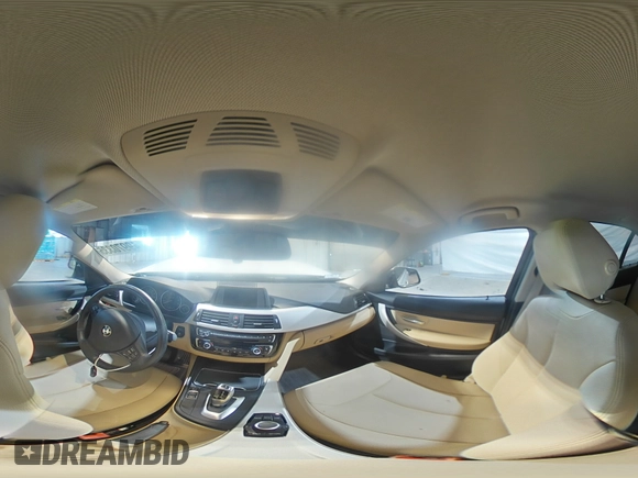 2018 BMW 3 Series 320i xDrive с VIN WBA8E5G51JNV02570, выставлен на аукционе Copart как лот 49970335 с пробегом 78 819 миль миль и Списание • Salvage title. История ставок и продаж доступна на DreamBid. Изображение 13.