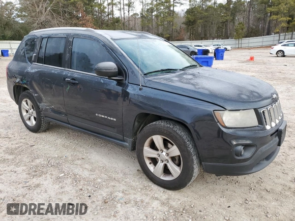 2015 Jeep Compass Sport with VIN 1C4NJCBB6FD111060, listed as a Copart auction lot 87246544 with 187,302 mi miles and Salvage Title. Bid and sale history available at carsss.com. Image 4.