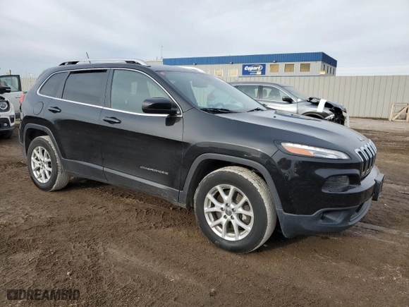 2015 Jeep Cherokee Latitude with VIN 1C4PJMCB6FW738889, listed as a Copart auction lot 50124425 with 172,616 mi miles and Salvage Title. Bid and sale history available at carsss.com. Image 4.