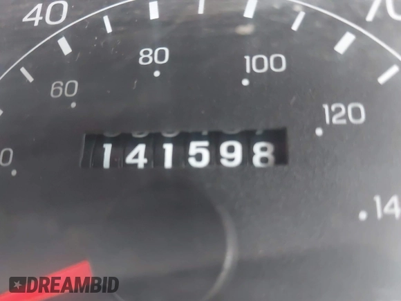 2000 Ford F-250 XL with VIN 1FTNF21L6YED23332, listed as a IAAI auction lot 42388713 with 141,598 mi miles and . Bid and sale history available at DreamBid. Image 15.