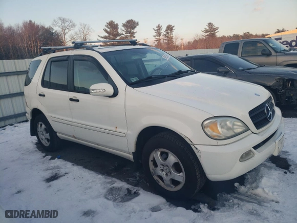 2005 Mercedes-Benz M-Class 3.7L with VIN 4JGAB57E65A524585, listed as a Copart auction lot 89055505 with 158,030 mi miles and Salvage Title. Bid and sale history available at carsss.com. Image 4.